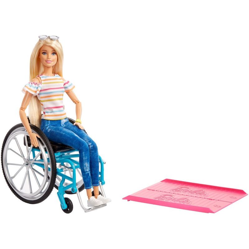 Barbie fashionista en silla de ruedas online