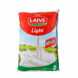 Leche Fresca LAIVE Light Bolsa 900ml
