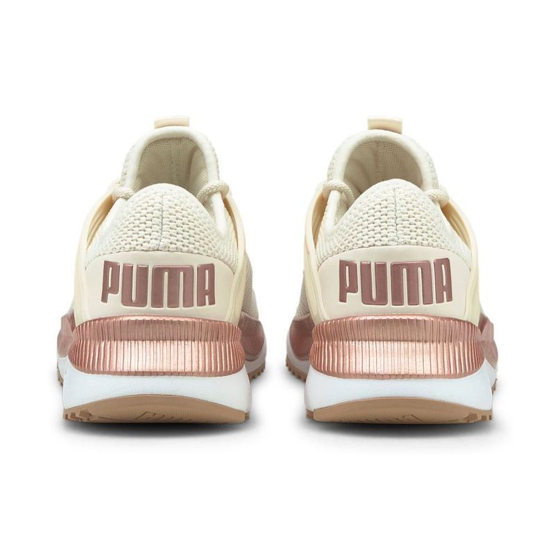 zapatillas puma color beige