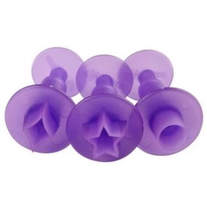 Set de Cortadores/Eyectores para Fondant Wilton Morado