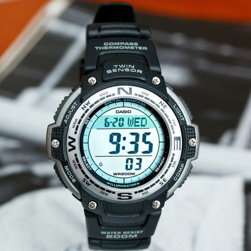 Reloj casio con termometro hot sale