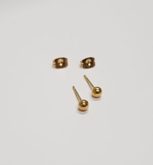 Aretes Penélope Bombitas Medianas