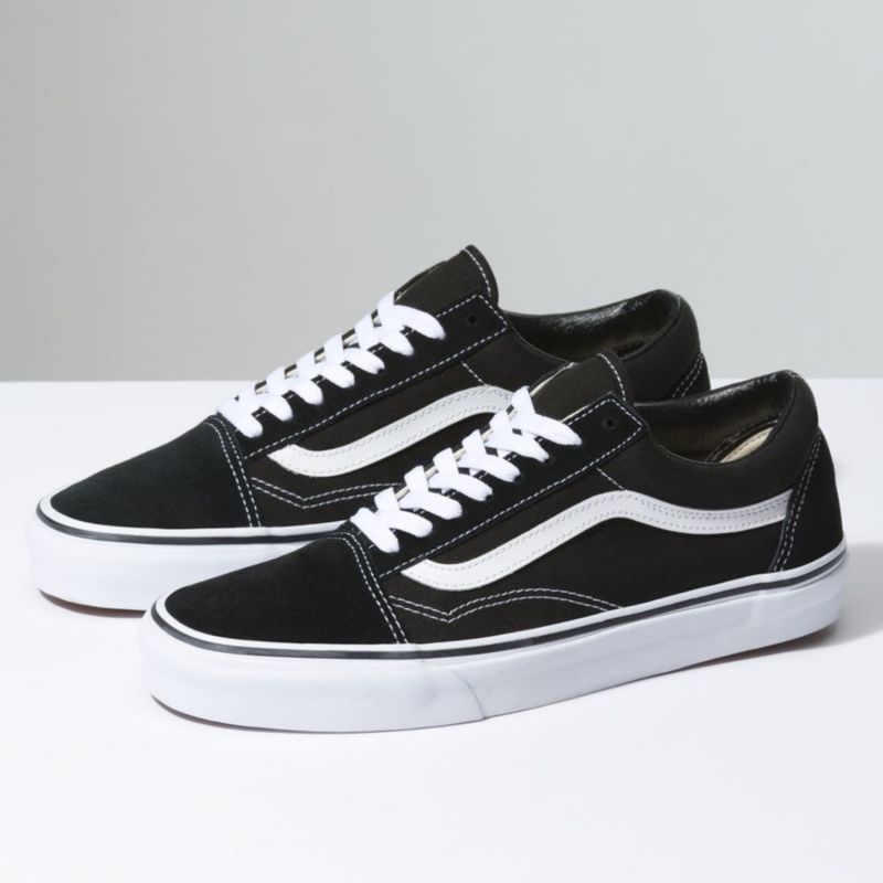 Zapatillas Vans Urbanas Mujer Old Skool Negro Real Plaza