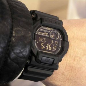 Reloj Casio G-Shock GD350-1B para Hombre Digital Luz Automática Acuático Negro