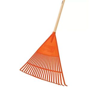 Escoba Plástica Rígida 22" Truper 19786