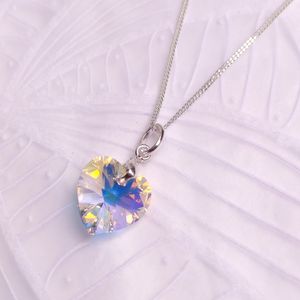 Collar de Plata con Dije Cristal Corazón Aurora Boreal