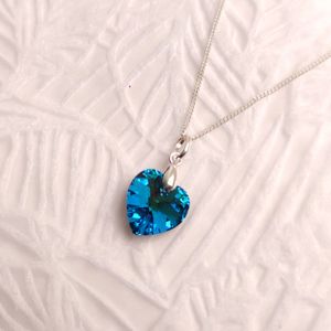 Collar de Plata con Dije Cristal Corazón Azul