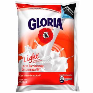 Leche GLORIA UHT Light Bolsa 900ml