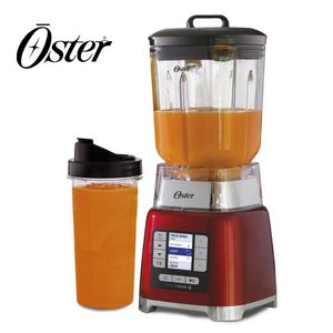 Licuadora ActiveSense 2 Litros con Blend N Go OSTER BLSTTDGRBG Rojo
