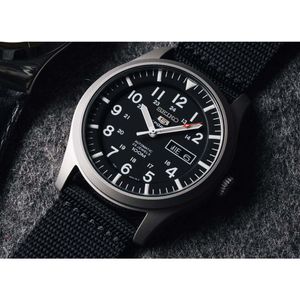 Reloj Seiko 5 Sports SNZG15 Automático para hombre Fecha Correa de Nailon Plateado negro