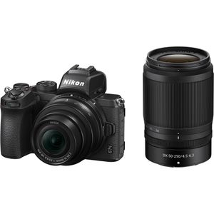 Cámara Mirrorless Nikon Z50 con lentes de 16-50 mm y 50-250 mm