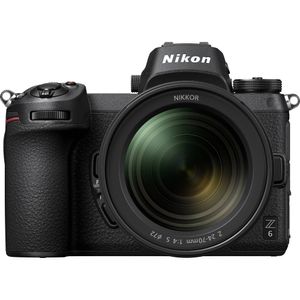 Cámara sin espejo Nikon Z6 con lente de 24-70 mm y kit de accesorios