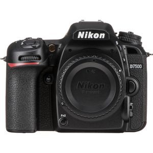 Cámara DSLR Nikon D7500 (Body Only)