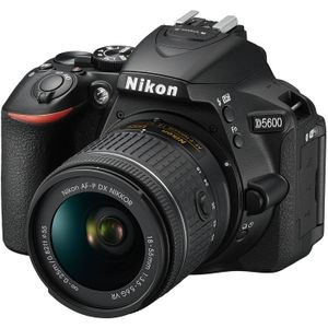 Cámara Nikon D5600 DSLR con lente de 18-55 mm