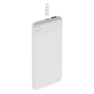 Power Bank Belkin BOOSTCHARGE 5000mAh with Lightning Connector Blanco - F7U045BTWHT