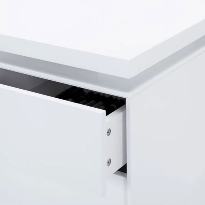 imageUrl_3