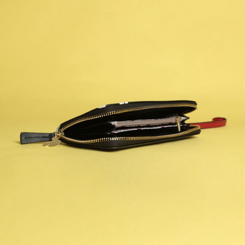 image-a7d52baa4e33468db379327fa9f14c6a