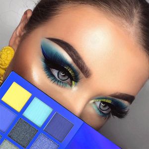 Set de 10 brochas + Paleta de Sombras Neón 04