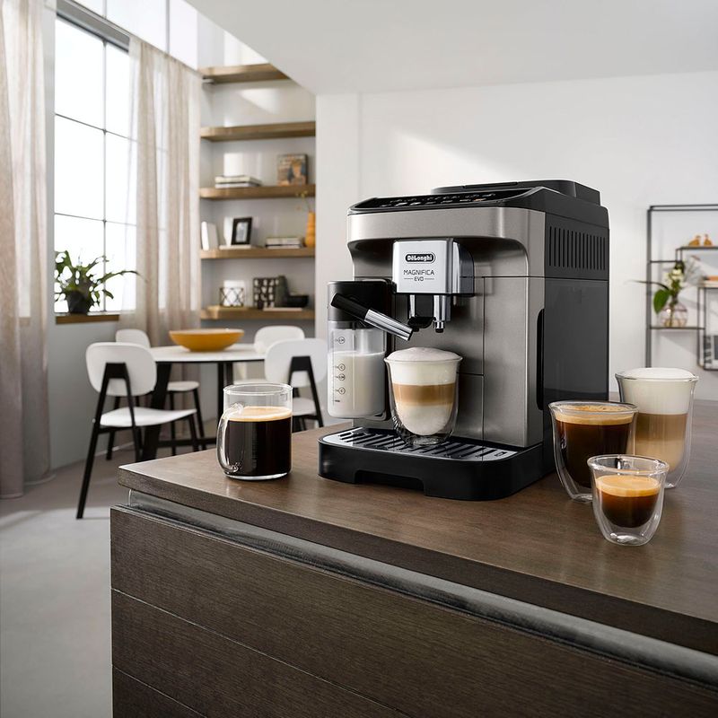 De'Longhi Magnifica Evo, ¡Con sistema LatteCrema!