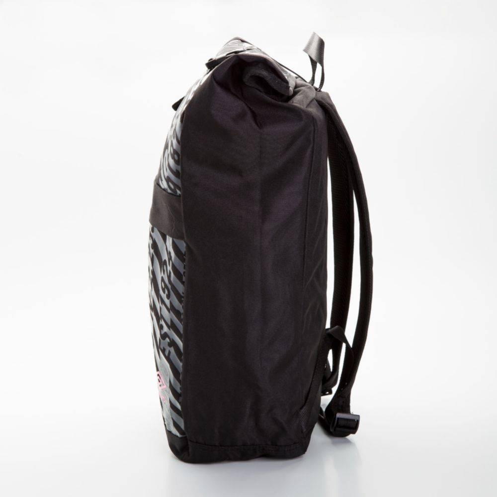 Mochila Deportiva Roll Top Fútbol Unisex UMBRO