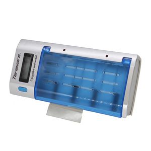 Cargador universal Teraware C108  para pilas recargables D / C / AA / AAA / 9V, con pantalla LCD