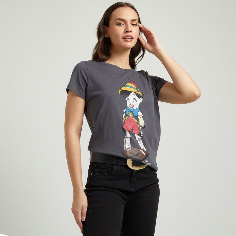 Camiseta pinocho online zara