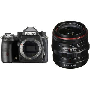 Cámara Pentax K-3 Mark III DSLR con kit de lentes de 20-40 mm (negro)