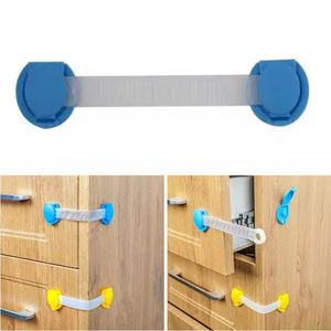 Cerradura de Seguridad para Protección de Puertas Cajones de Niños Celeste