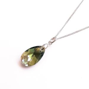 Collar de Plata Sifrah Shop con Dije Gota de Cristal Verde