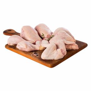 Pollo Fresco con Menudencia Trozado en 8 Piezas