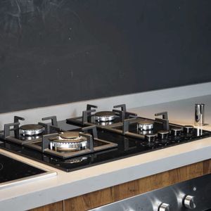 Encimera empotrable Fdv Black 60