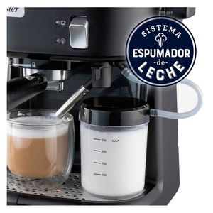 Cafetera Oster Para Espresso Y Capuccino De 1170 Watts Con 15 Bares