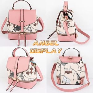 Mochila de Lujo Dama Larousse Rosa