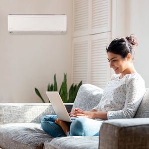 Aire Acondicionado Daikin 18,000BTU 20 a 30m2 Inverter