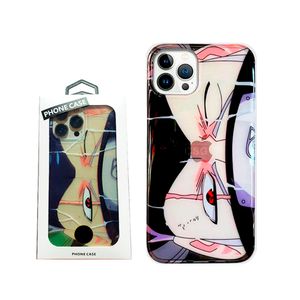 Case Premium con Relieve Manga Naruto Kakashi para iPhone 14 Pro