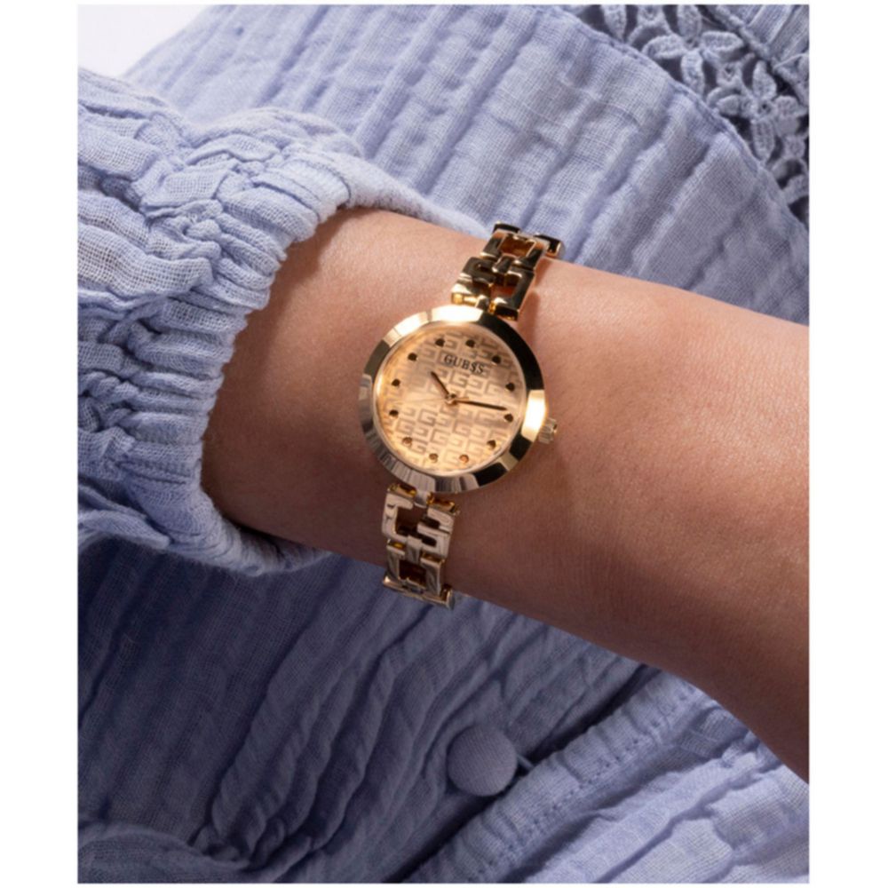 Reloj de mujer fashion guess dorado