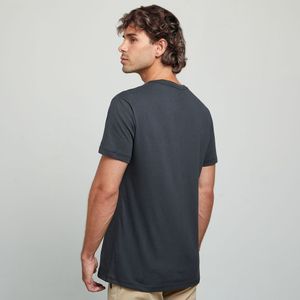 Polo Aereal Cuello V Basico Solido  Negro Hombre