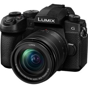Cámara Híbrida Mirrorless Panasonic Lumix G95 con Lente 12 60Mm y Kit de Accesorios