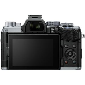 Cámara Mirrorless Olympus Om D E M5 Mark Iii Plateada