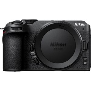 Kit de Cámara Mirrorless Nikon Z30 con Funda