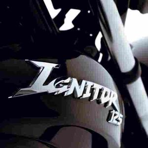 Motocicleta Hero Ignitor 125 5G 2024 Negro