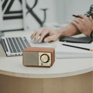 Altavoz Inalámbrico Sangean Wr 7 de Mesa con Bluetooth y Radio Fm Nogal