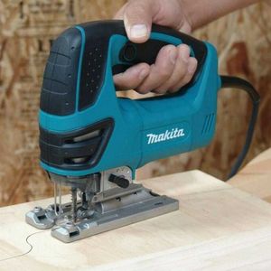 Sierra Caladora 720W 135mm Makita 4350FCT