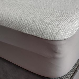 Protector de Colchón Impermeable HYPNO 1 Plaza de Bambú Gris