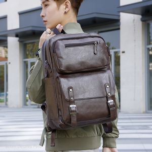 Mochila de Cuero para Hombre con Porta Laptop Moda - Marrón Oscuro