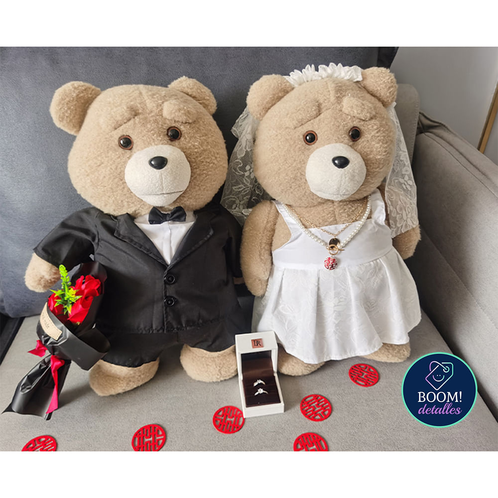 Tienda La Bomba - ❤SAN VALENTÍN ❤ ❤🐻Osos de Peluche 🐻 ❤ ❤️28 a $1,175 ❤️  ❤️23 a $950 ❤️ Ambos tamaños en los dos colores Disponibles en la Capital  y Santiago