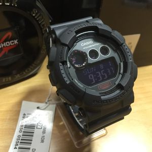 Reloj Casio G-Shock GD120MB-1 Digital Acuático Luz Led Resina Negro