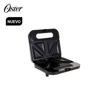 Sandwichera compacta Oster CKSTSM2885 Negro