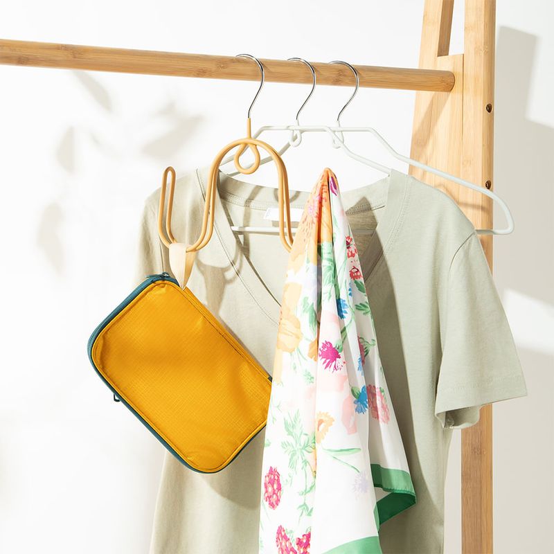 Colgador Accesorios Antideslizante 28 8x2 6x21 8 cm Real Plaza
