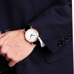 Reloj Calvin Klein Established K9H216C6 Suizo Acero Inoxidable Oro Rosado Correa de Cuero Negro